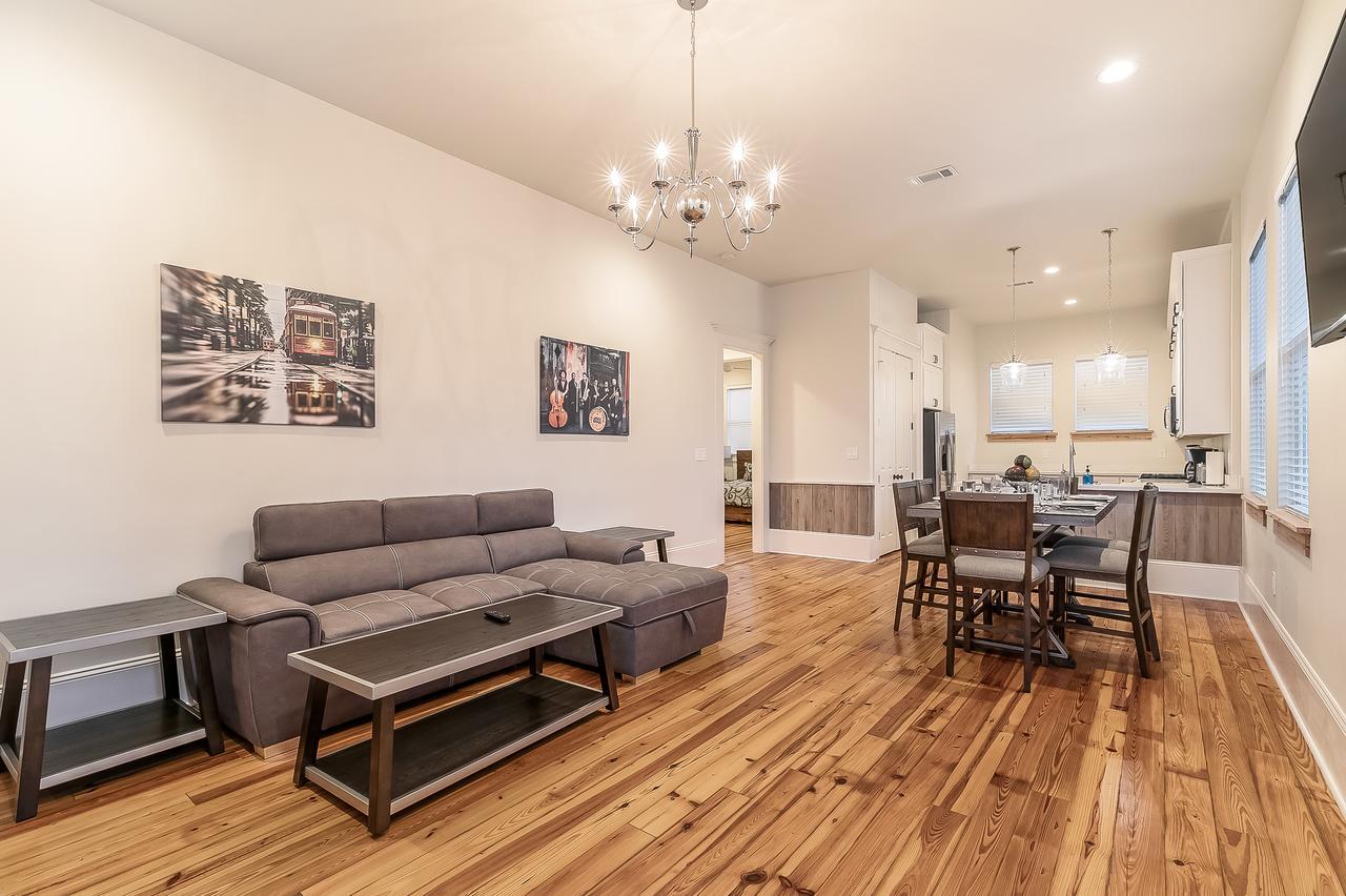 Hosteeva 3 Bedroom Cottage Close To St Charles 5 M Ride To Fq New Orleans Buitenkant foto