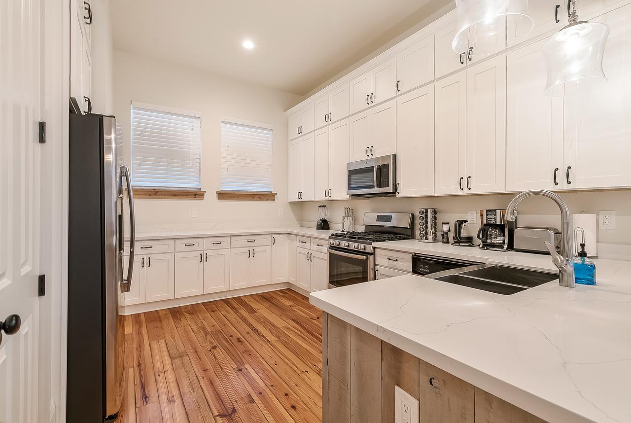 Hosteeva 3 Bedroom Cottage Close To St Charles 5 M Ride To Fq New Orleans Buitenkant foto